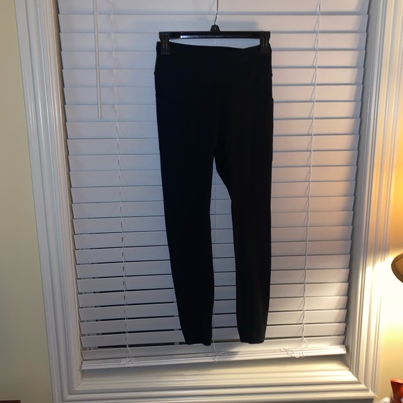 Hollister | Pants u0026 Jumpsuits | Black Workout Leggings With Pockets Size M  Worn Once Soft And Stretchy | Poshmark